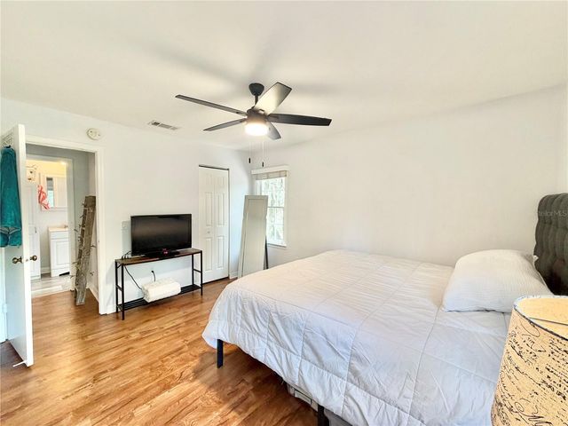 5229 SW 86TH TERRACE, Gainesville, FL 32608