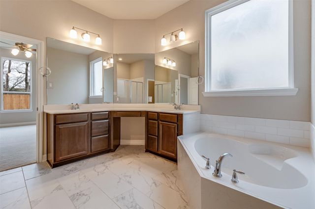 4133 Hazy Rock Lane, League City, TX 77573