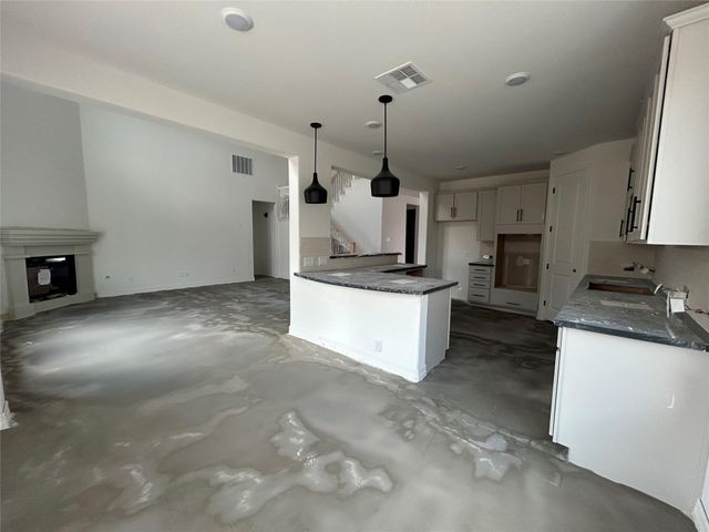 4133 Hazy Rock Lane, League City, TX 77573