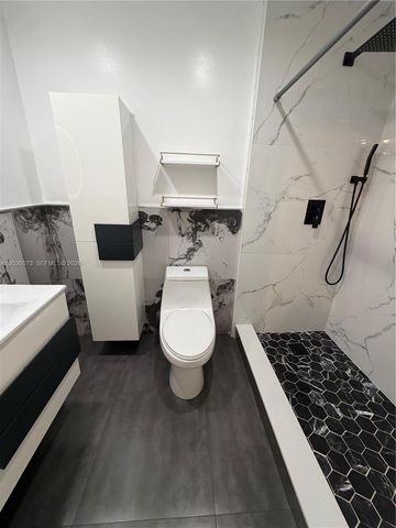 8430 NW 8th Street B11, Miami, FL 33126
