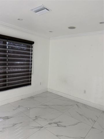 8430 NW 8th Street B11, Miami, FL 33126
