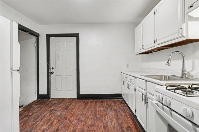 42 Grand Avenue, Battle Creek, MI 49037
