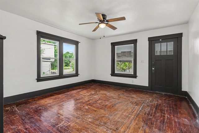 42 Grand Avenue, Battle Creek, MI 49037