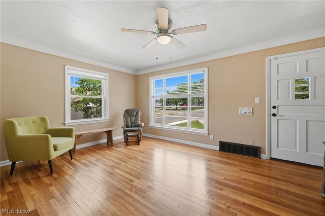 5010 Claremont Boulevard, Garfield Heights, OH 44125