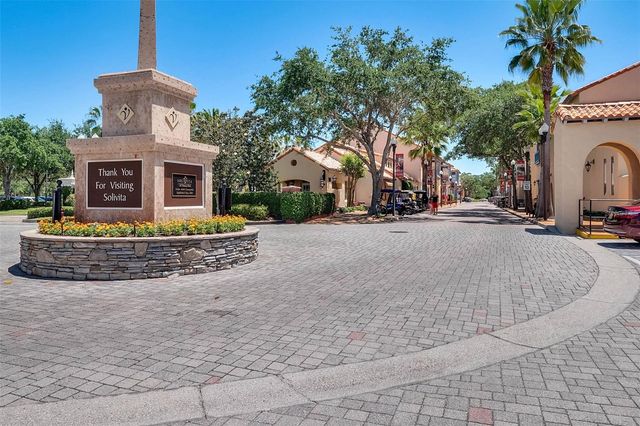 884 GRAND CANAL DRIVE, Kissimmee, FL 34759