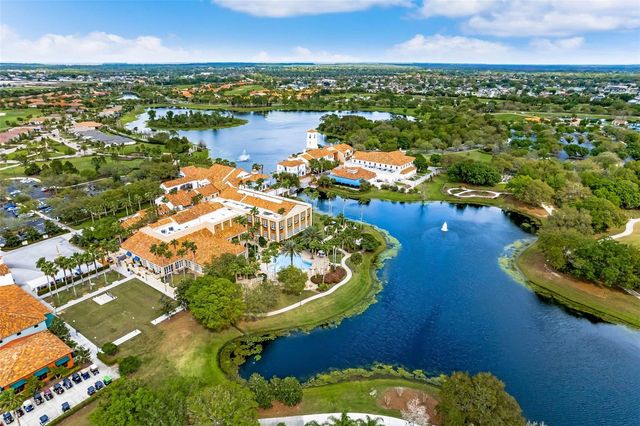 884 GRAND CANAL DRIVE, Kissimmee, FL 34759