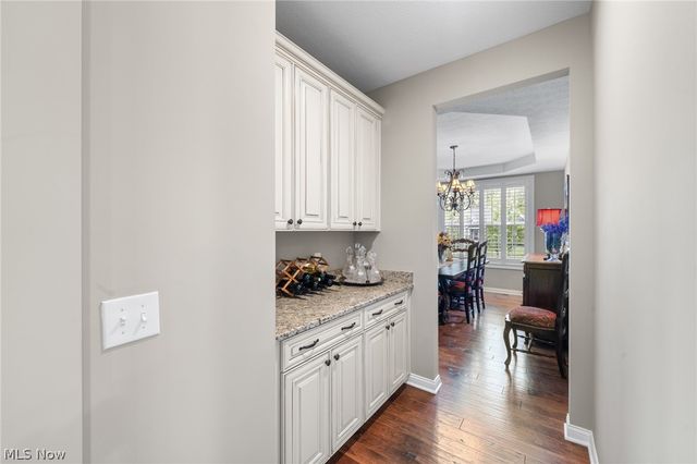 12554 Meadowview Drive, North Royalton, OH 44133