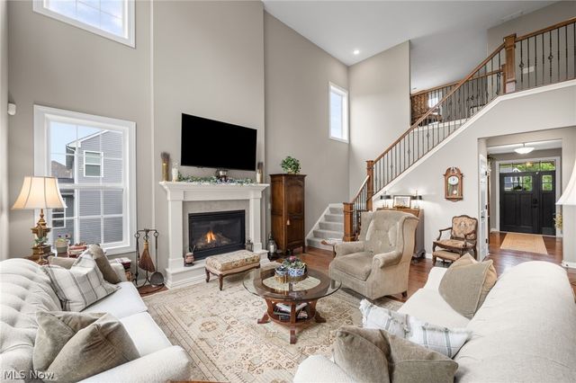 12554 Meadowview Drive, North Royalton, OH 44133