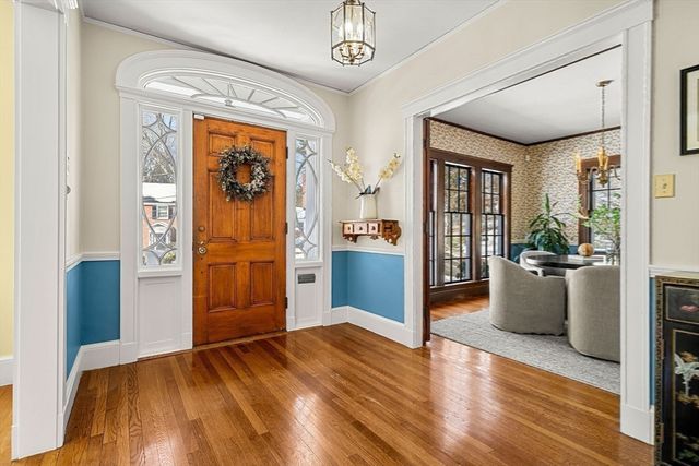 240 Upland Rd, Newton, MA 02460