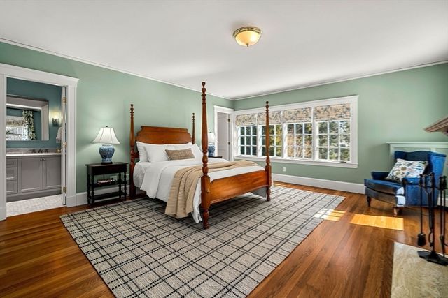 240 Upland Rd, Newton, MA 02460