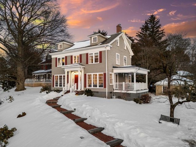 240 Upland Rd, Newton, MA 02460