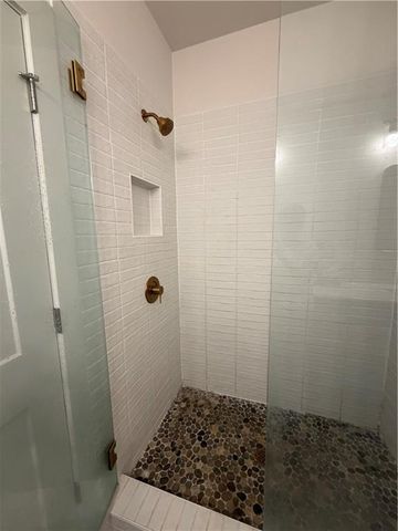 1275 Viney Place NW 12, Atlanta, GA 30318