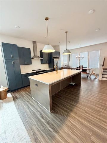 1275 Viney Place NW 12, Atlanta, GA 30318