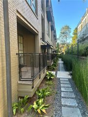 1275 Viney Place NW 12, Atlanta, GA 30318