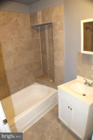 4417 BAKER ST, Philadelphia, PA 19127