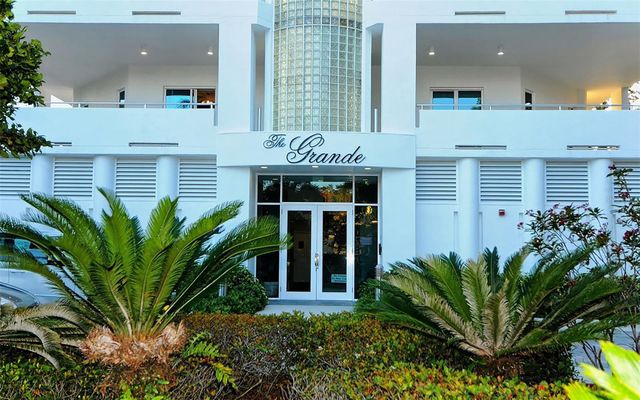 4561 GULF OF MEXICO DRIVE 202, Longboat Key, FL 34228