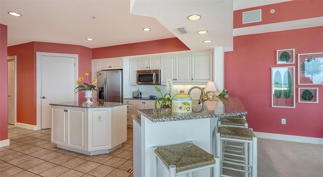 4561 GULF OF MEXICO DRIVE 202, Longboat Key, FL 34228