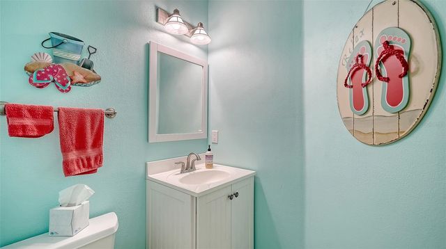 4561 GULF OF MEXICO DRIVE 202, Longboat Key, FL 34228