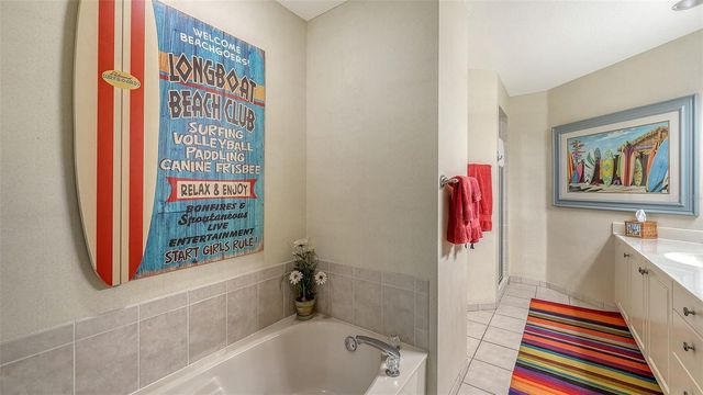 4561 GULF OF MEXICO DRIVE 202, Longboat Key, FL 34228