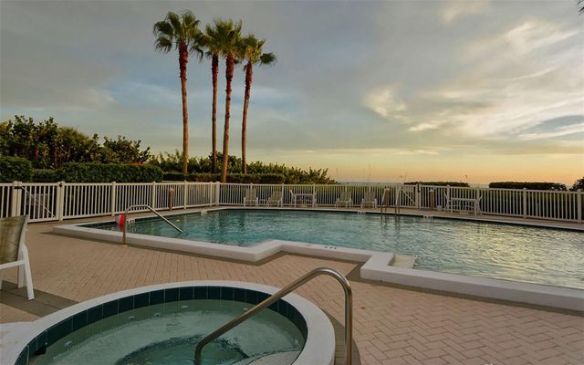 4561 GULF OF MEXICO DRIVE 202, Longboat Key, FL 34228