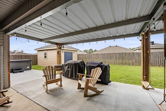 1220 Adam Lane, Sulphur, LA 70663