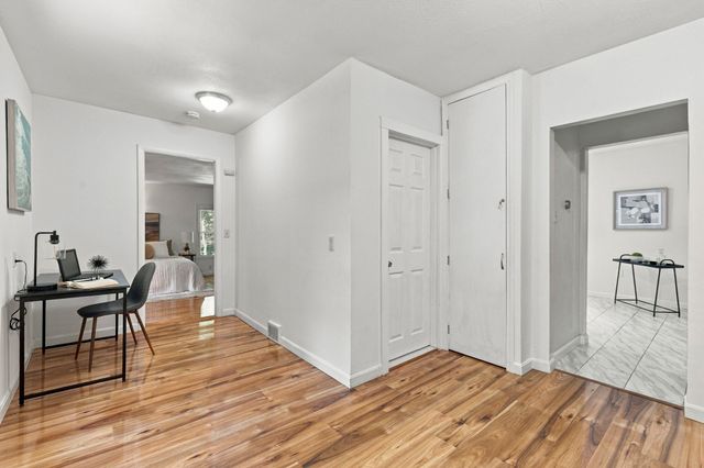 181 Parker Rd, Lancaster, MA 01523