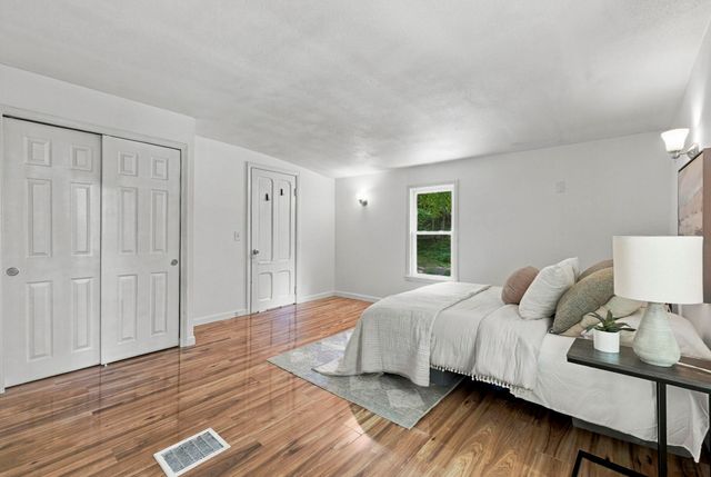 181 Parker Rd, Lancaster, MA 01523