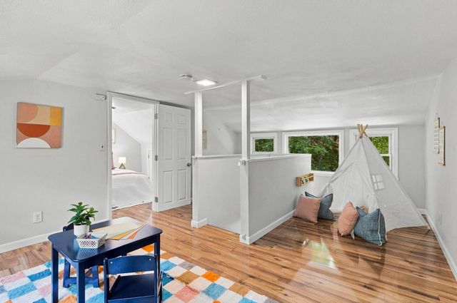 181 Parker Rd, Lancaster, MA 01523