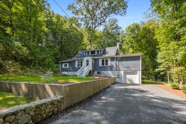 181 Parker Rd, Lancaster, MA 01523