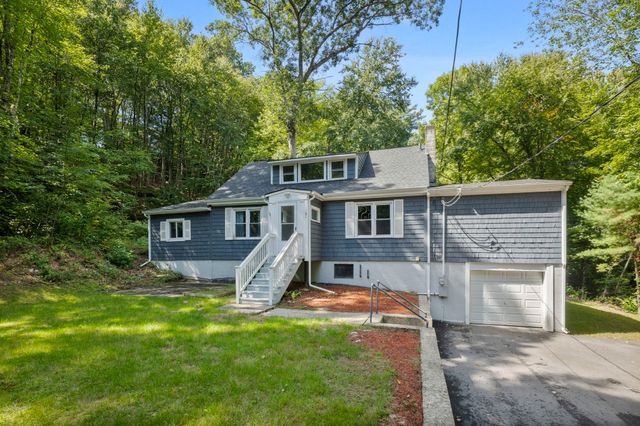181 Parker Rd, Lancaster, MA 01523