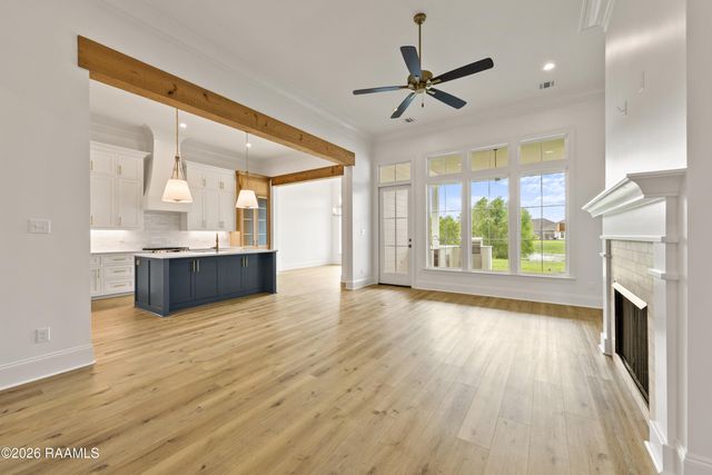 206 Big Lake Run, Youngsville, LA 70592