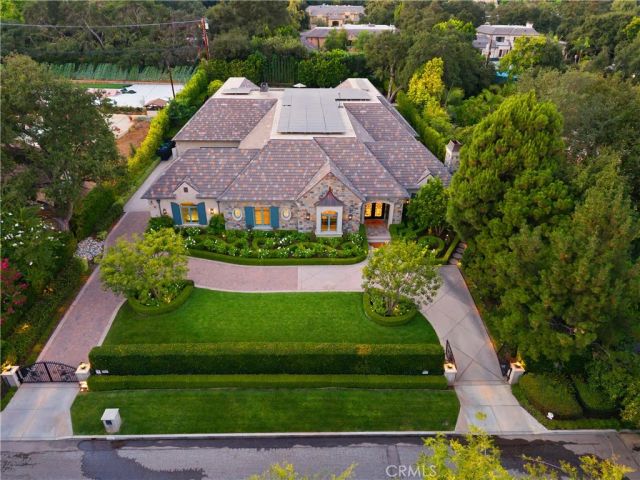 935 W Foothill Boulevard, Arcadia, CA 91006