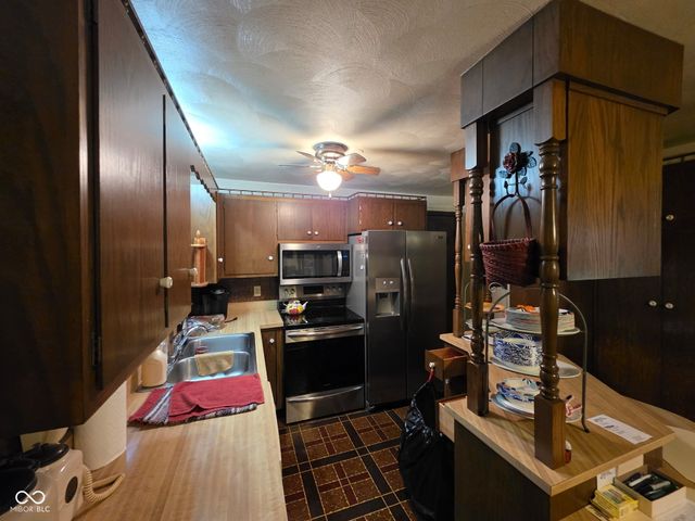 1007 Parkway Drive, Anderson, IN 46012