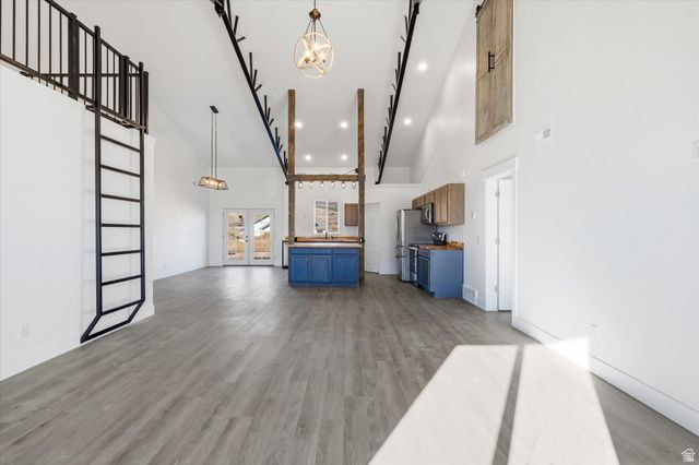 235 W 600 N, Clifton, ID 83228