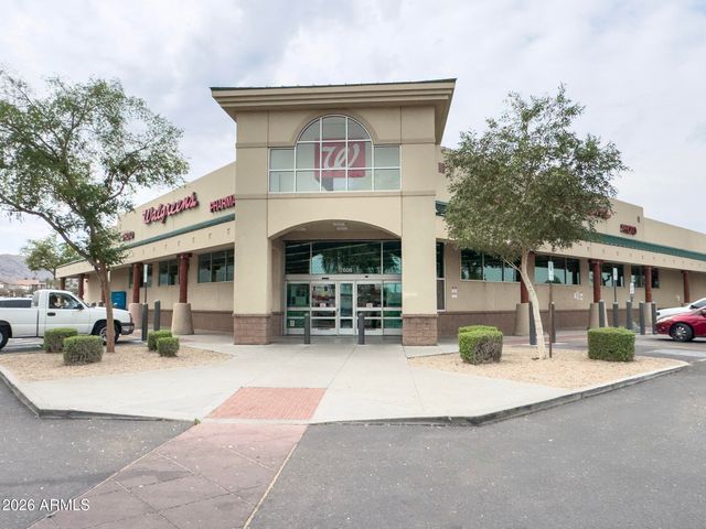 1023 E OLD SOUTHERN Avenue B, Phoenix, AZ 85042
