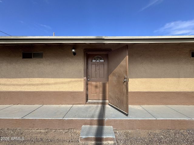 1023 E OLD SOUTHERN Avenue B, Phoenix, AZ 85042