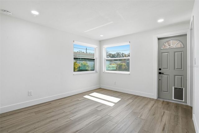 720 43RD AVENUE N, St Petersburg, FL 33703