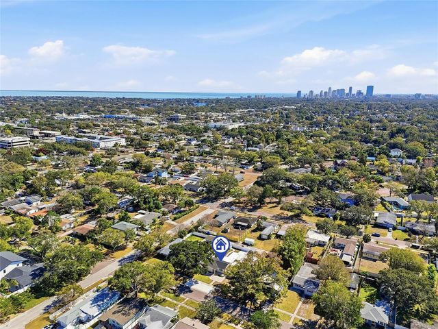 720 43RD AVENUE N, St Petersburg, FL 33703