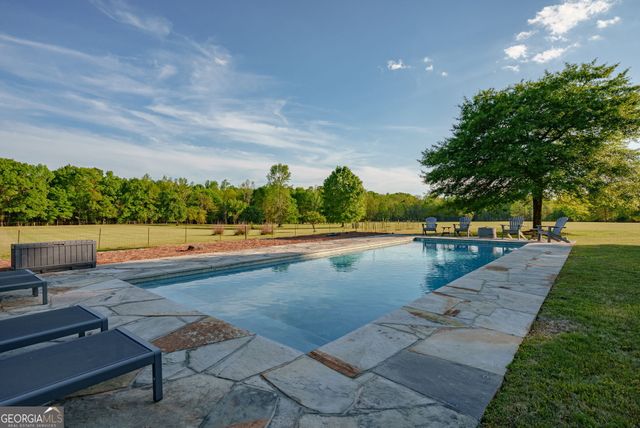 235 Glades Road, Eatonton, GA 31024