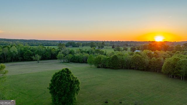 235 Glades Road, Eatonton, GA 31024