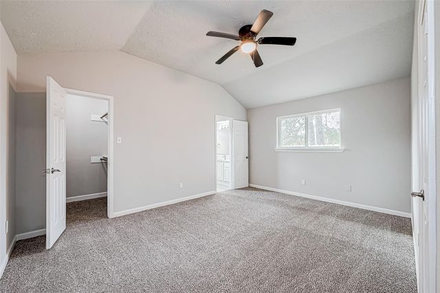 635 Tarpaulin Way, Crosby, TX 77532