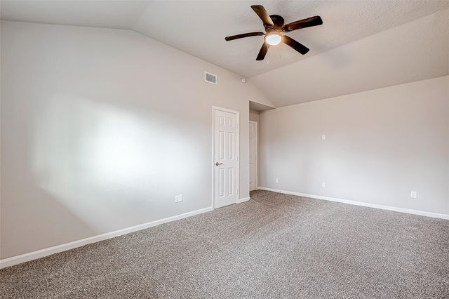 635 Tarpaulin Way, Crosby, TX 77532