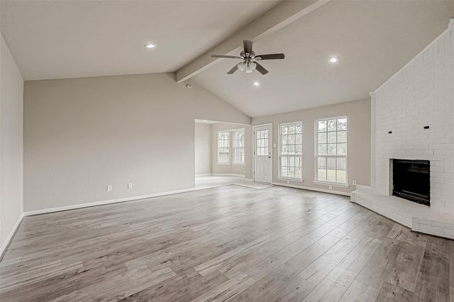 635 Tarpaulin Way, Crosby, TX 77532