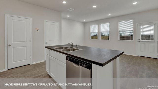 120 Kendall Lane, Maxwell, TX 78656