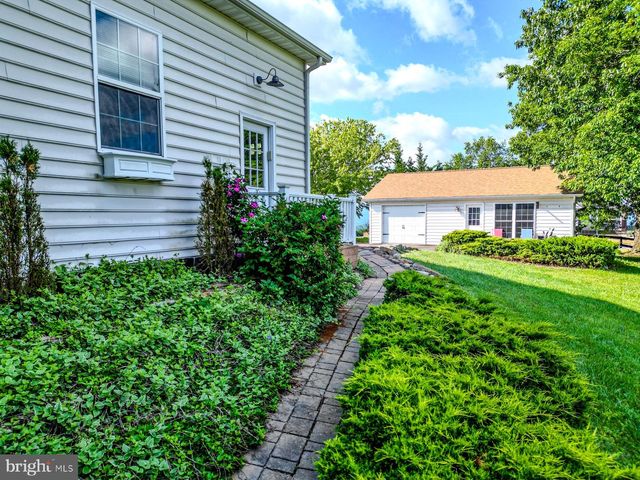 58 BRYNNER DRIVE, Petersburg, WV 26847