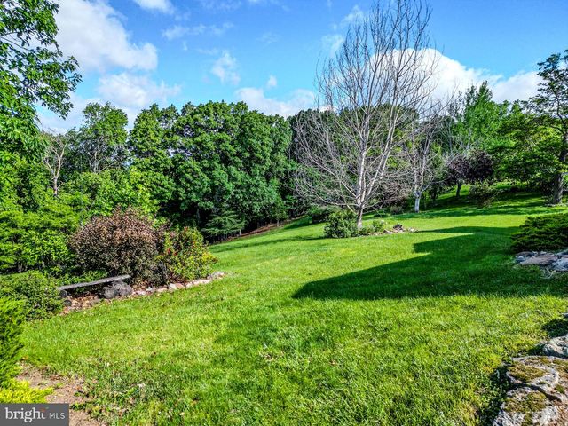 58 BRYNNER DRIVE, Petersburg, WV 26847