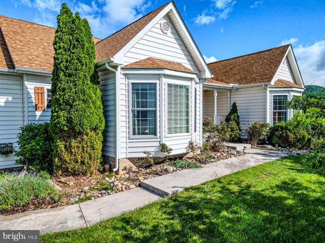 58 BRYNNER DRIVE, Petersburg, WV 26847