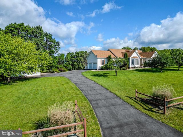 58 BRYNNER DRIVE, Petersburg, WV 26847