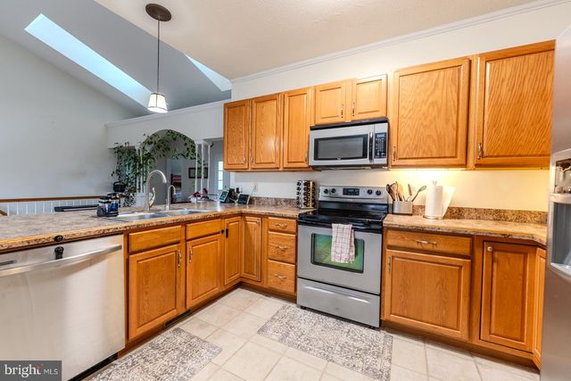 58 BRYNNER DRIVE, Petersburg, WV 26847