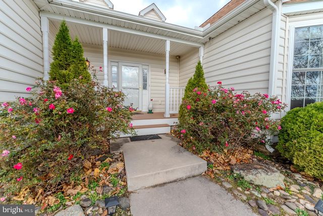 58 BRYNNER DRIVE, Petersburg, WV 26847